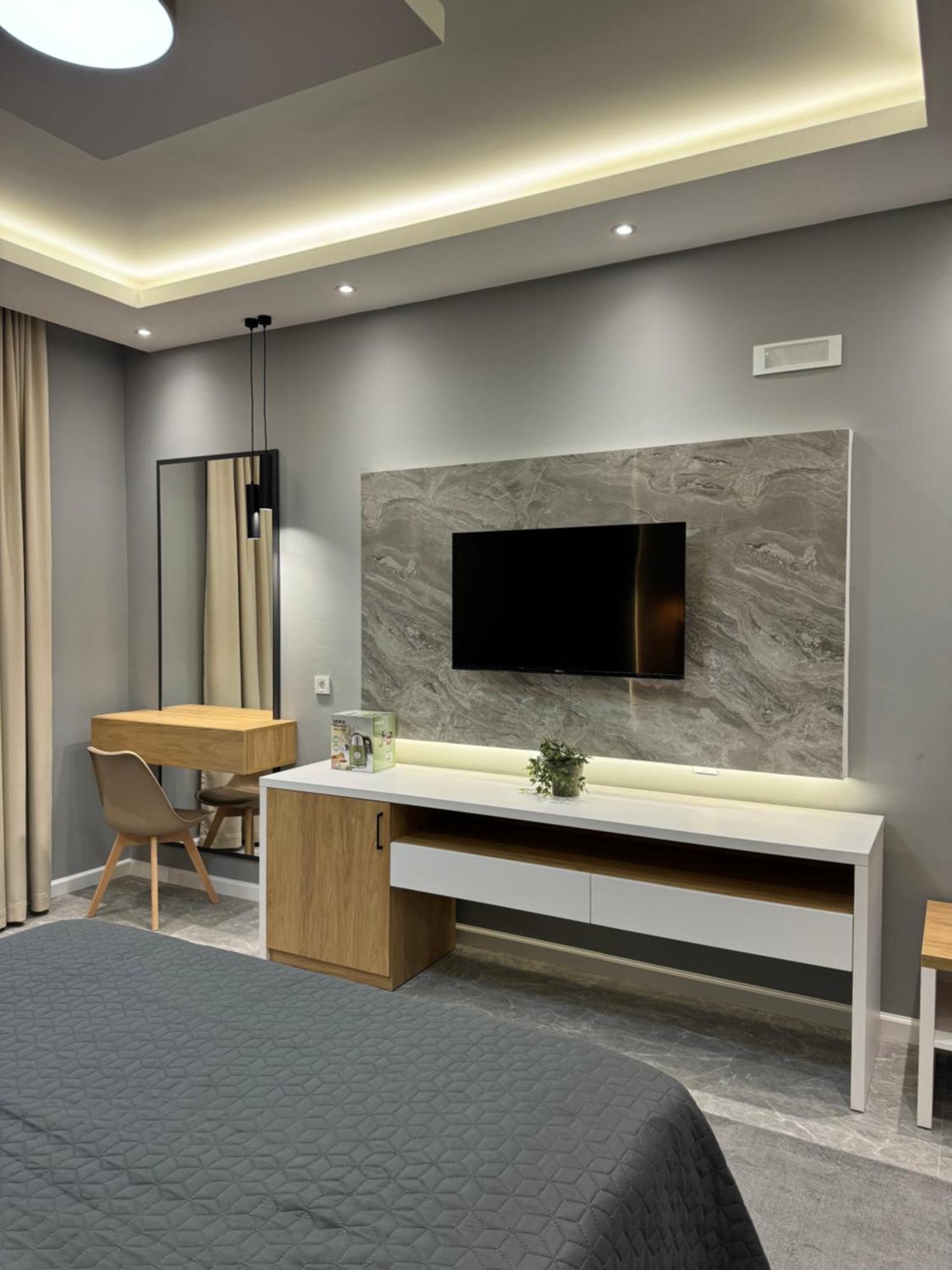 Hotel Maraj Ulcinj Kültér fotó